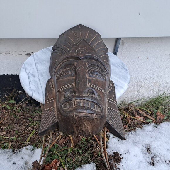 Indonesian Tribal Wall Mask - Picture 7 of 11